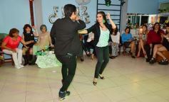 Foto de la galería: A puro baile celebraron el cumple de Teresita Mayer