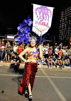 Foto de la galería: Un clásico, la Estudiantina posadeña, brilló como siempre en la costanera