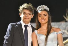 Foto de la galería: Un clásico, la Estudiantina posadeña, brilló como siempre en la costanera