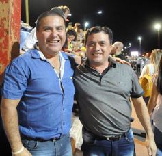 Foto de la galería: Un clásico, la Estudiantina posadeña, brilló como siempre en la costanera