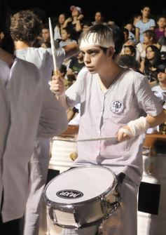 Foto de la galería: Un clásico, la Estudiantina posadeña, brilló como siempre en la costanera