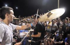 Foto de la galería: Un clásico, la Estudiantina posadeña, brilló como siempre en la costanera