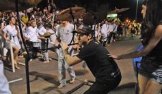 Foto de la galería: Un clásico, la Estudiantina posadeña, brilló como siempre en la costanera