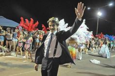 Foto de la galería: Un clásico, la Estudiantina posadeña, brilló como siempre en la costanera