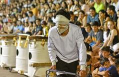 Foto de la galería: Un clásico, la Estudiantina posadeña, brilló como siempre en la costanera
