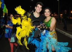 Foto de la galería: Un clásico, la Estudiantina posadeña, brilló como siempre en la costanera