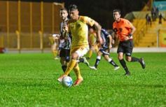 Foto de la galería: Crucero y una victoria reconfortante ante Chaco For Ever