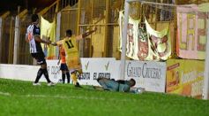 Foto de la galería: Crucero y una victoria reconfortante ante Chaco For Ever