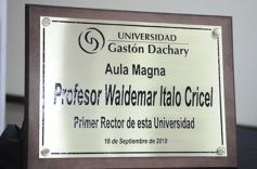 Foto de la galería: Emoción y orgullo en el cumpleaños número 20 de la Universidad Gastón Dachary