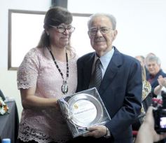 Foto de la galería: Emoción y orgullo en el cumpleaños número 20 de la Universidad Gastón Dachary