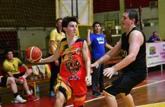 Foto de la galería: Siglo XXI dio el batacazo: derrotó a Tokio en Posadas