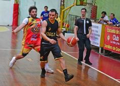 Foto de la galería: Siglo XXI dio el batacazo: derrotó a Tokio en Posadas