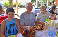 Foto de la galería: La familia del Centro de Cazadores se reunió para compartir un exquisito almuerzo