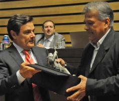 Foto de la galería: Legislatura: Misiones ya tiene un programa para detectar, tratar y rehabilitar a personas con Alzheimer