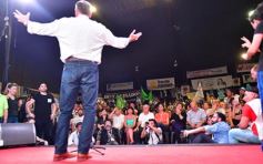 Foto de la galería: Con referentes nacionales del espacio de Cristina Kirchner, desembarcó en Misiones "Unidad Ciudadana"