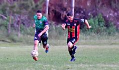 Foto de la galería: Glorias de Misiones y de Chacarita jugaron un amistoso inolvidable en el Club de Educación