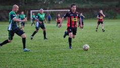 Foto de la galería: Glorias de Misiones y de Chacarita jugaron un amistoso inolvidable en el Club de Educación