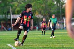 Foto de la galería: Glorias de Misiones y de Chacarita jugaron un amistoso inolvidable en el Club de Educación
