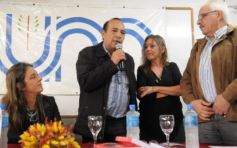 Foto de la galería: Homenaje a Carlos Tereszecuk en Humanidades: descubren un mural en memoria del estudiante asesinado