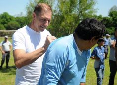 Foto de la galería: Ejemplo de humildad y calidad humana: Pitana visitó el penal de Loreto para un evento deportivo