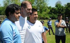 Foto de la galería: Ejemplo de humildad y calidad humana: Pitana visitó el penal de Loreto para un evento deportivo