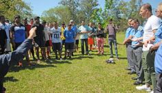Foto de la galería: Ejemplo de humildad y calidad humana: Pitana visitó el penal de Loreto para un evento deportivo
