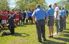 Foto de la galería: Ejemplo de humildad y calidad humana: Pitana visitó el penal de Loreto para un evento deportivo