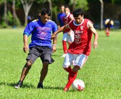 Foto de la galería: Ejemplo de humildad y calidad humana: Pitana visitó el penal de Loreto para un evento deportivo