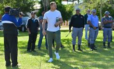 Foto de la galería: Ejemplo de humildad y calidad humana: Pitana visitó el penal de Loreto para un evento deportivo