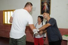 Foto de la galería: Ejemplo de humildad y calidad humana: Pitana visitó el penal de Loreto para un evento deportivo