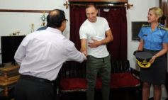 Foto de la galería: Ejemplo de humildad y calidad humana: Pitana visitó el penal de Loreto para un evento deportivo