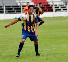 Foto de la galería: Entretenido empate en el clásico posadeño entre Guaraní y Mitre