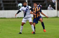 Foto de la galería: Entretenido empate en el clásico posadeño entre Guaraní y Mitre