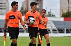 Foto de la galería: Entretenido empate en el clásico posadeño entre Guaraní y Mitre