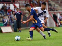 Foto de la galería: Entretenido empate en el clásico posadeño entre Guaraní y Mitre