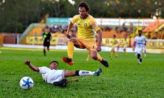Sixto Fotografías. Deportes. Torneo Federal A - Crucero y su tarde soñada ante Altos Hornos Zapla