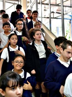 Foto de la galería: El Colegio del Carmen inauguró un nuevo edificio para la secundaria