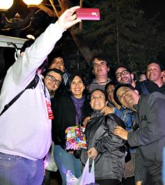 Foto de la galería: Solidaridad y música en la plaza 9 de Julio