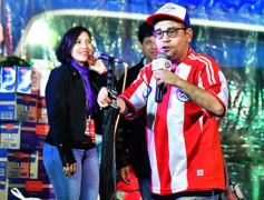 Foto de la galería: Solidaridad y música en la plaza 9 de Julio