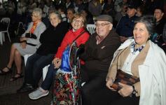 Foto de la galería: Solidaridad y música en la plaza 9 de Julio