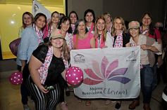 Foto de la galería: Es ley: En Misiones, las listas partidarias deberán alternar hombres y mujeres