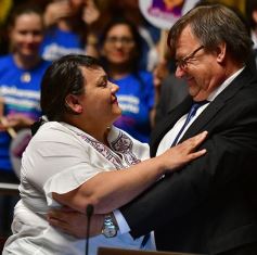 Foto de la galería: Es ley: En Misiones, las listas partidarias deberán alternar hombres y mujeres