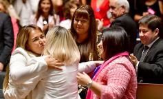 Foto de la galería: Es ley: En Misiones, las listas partidarias deberán alternar hombres y mujeres