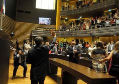 Foto de la galería: Es ley: En Misiones, las listas partidarias deberán alternar hombres y mujeres