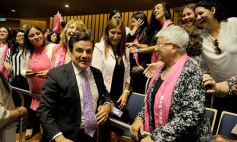 Foto de la galería: Es ley: En Misiones, las listas partidarias deberán alternar hombres y mujeres