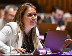 Foto de la galería: Es ley: En Misiones, las listas partidarias deberán alternar hombres y mujeres