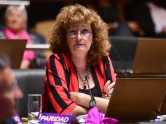 Foto de la galería: Es ley: En Misiones, las listas partidarias deberán alternar hombres y mujeres