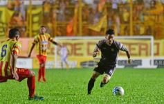 Foto de la galería: La caída de Crucero ante Boca Unidos, en imágenes