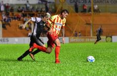 Foto de la galería: La caída de Crucero ante Boca Unidos, en imágenes