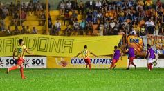 Foto de la galería: La caída de Crucero ante Boca Unidos, en imágenes